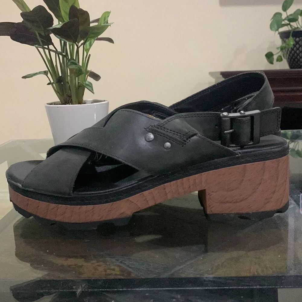 CAT (CATERPILLAR) Chunky Block Wood Heel Black Leather Slingback Sandals - Picture 12 of 12